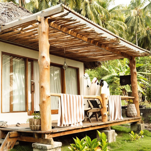 Jungle Bungalow Room